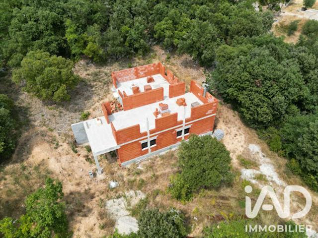 Vente Maison 9 pièces 225 m2 Montclus