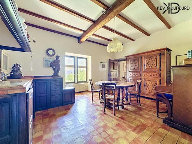 Vente Maison 9 pièces 225 m2 Aubenas
