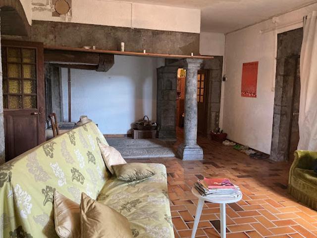 Vente Maison 9 pièces 225 m2 Cubry