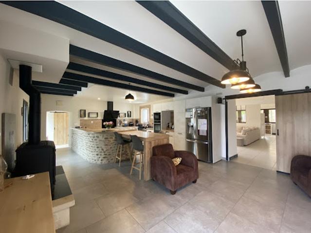 Vente Maison 9 pièces 225 m2 Le Mesnil Simon