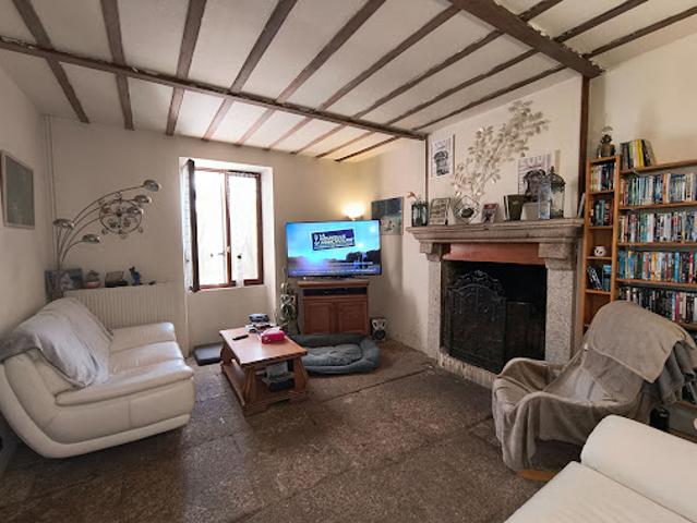 Vente Maison 9 pièces 226 m2 Bersac sur Rivalier