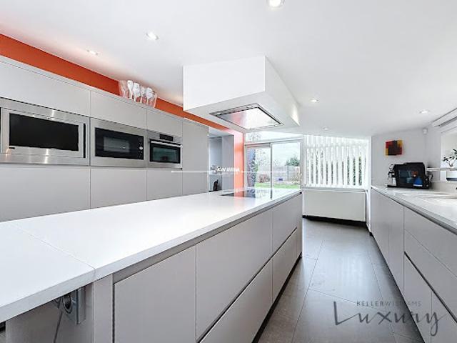 Vente Maison 9 pièces 226 m2 Leffrinckoucke