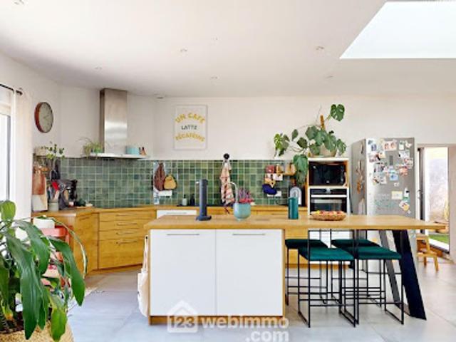 Vente Maison 9 pièces 226 m2 Longeville sur Mer