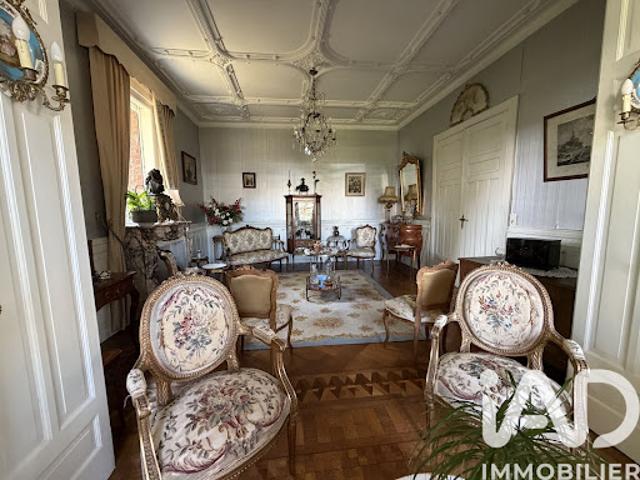 Vente Maison 9 pièces 227 m2 Cambrai