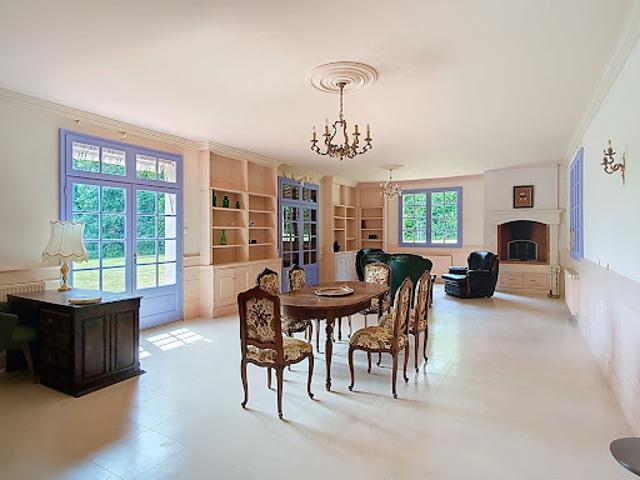 Vente Maison 9 pièces 229 m2 Grangues