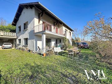 Vente Maison 9 pièces 229.4 m2 Saint Germain Nuelles