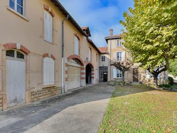 Vente Maison 9 pièces 220 m2 Collonges au Mont d'Or