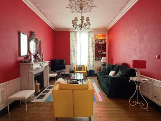 Vente Maison 9 pièces 220 m2 Laon