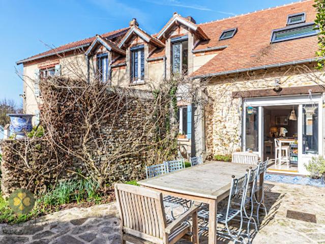 Vente Maison 9 pièces 220 m2 Tacoignières