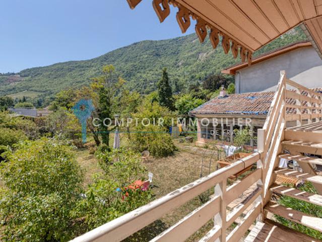 Vente Maison 9 pièces 220.41 m2 La Tronche