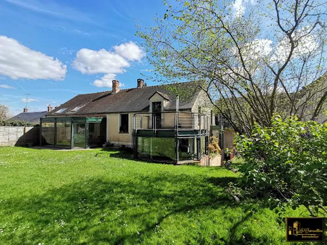 Vente Maison 9 pièces 221 m2 Sainte Mesme