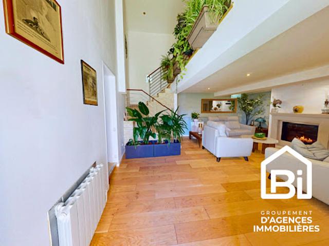 Vente Maison 9 pièces 222 m2 Hermanville sur Mer