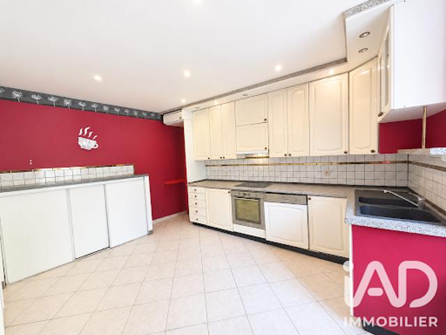 Vente Maison 9 pièces 223 m2 Chevillon