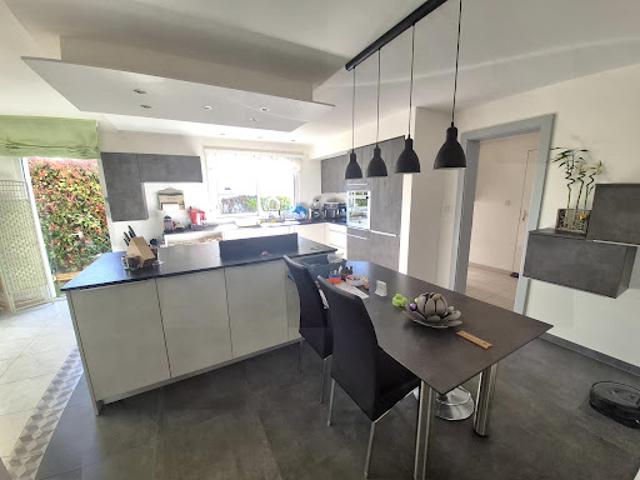 Vente Maison 9 pièces 223 m2 Galfingue