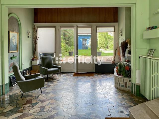 Vente Maison 9 pièces 223 m2 Laval