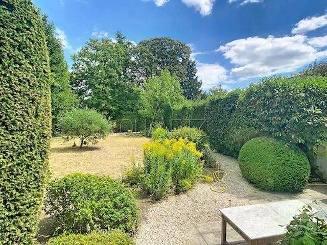 Vente Maison 9 pièces 223 m2 Versailles