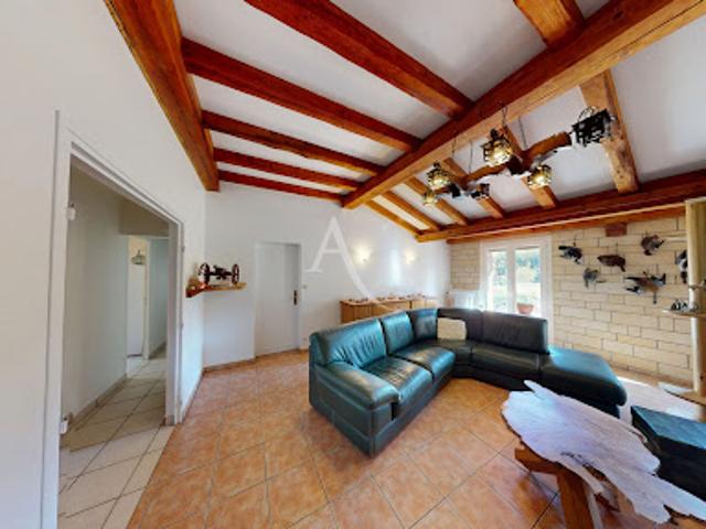 Vente Maison 9 pièces 223.43 m2 Sury aux Bois