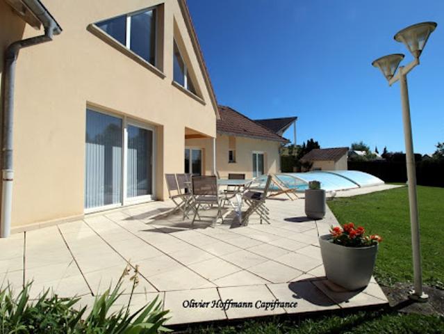 Vente Maison 9 pièces 234 m2 Réding