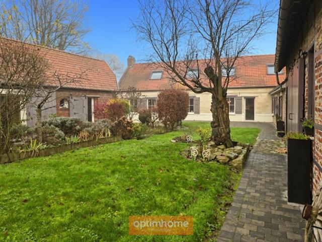 Vente Maison 9 pièces 234 m2 Wanquetin