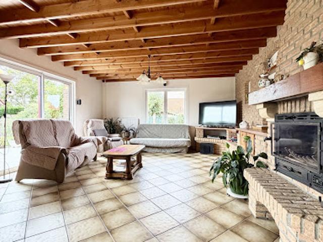 Vente Maison 9 pièces 236 m2 Looberghe