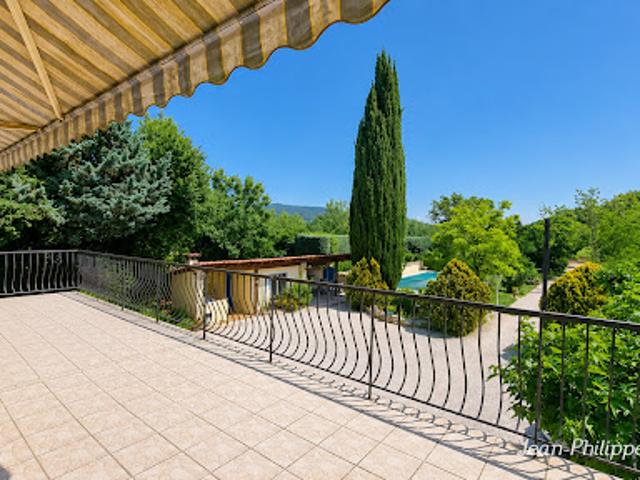 Vente Maison 9 pièces 237 m2 Besse sur Issole