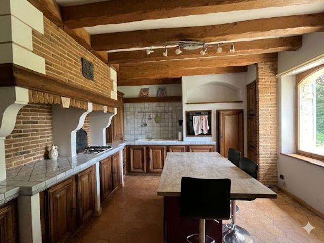 Vente Maison 9 pièces 237 m2 Perdreauville