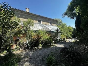 Vente Maison 9 pièces 237 m2 Saint Mathieu de Tréviers
