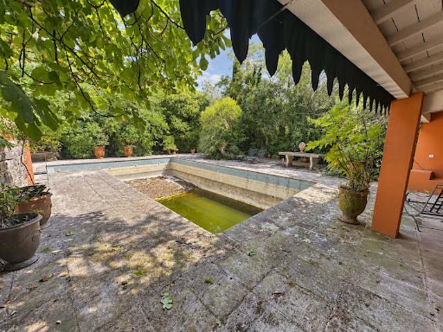 Vente Maison 9 pièces 237 m2 Saint Mathieu de Tréviers