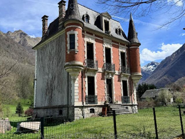 Vente Maison 9 pièces 238 m2 Aulus les Bains