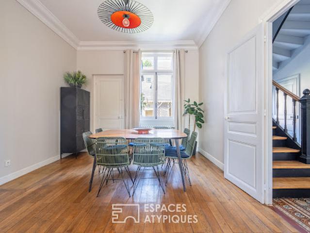 Vente Maison 9 pièces 238 m2 Tours