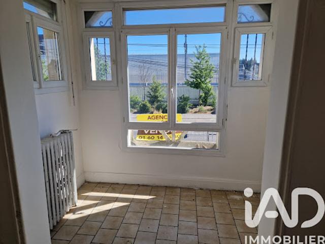Vente Maison 9 pièces 230 m2 Massy