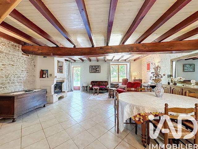 Vente Maison 9 pièces 230 m2 Ozillac