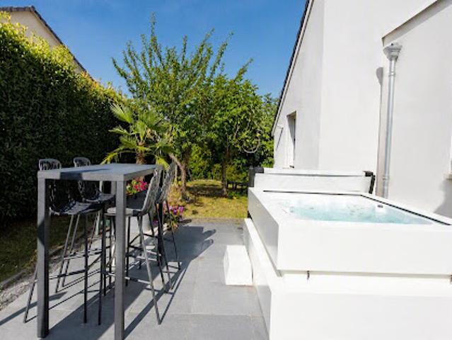 Vente Maison 9 pièces 230 m2 Boust