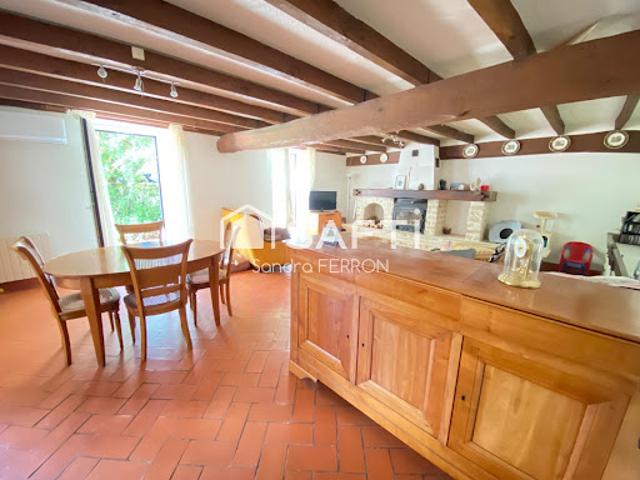 Vente Maison 9 pièces 230 m2 Courant
