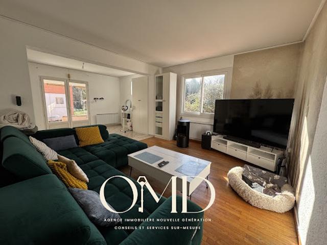 Vente Maison 9 pièces 230.75 m2 Montesquieu Volvestre
