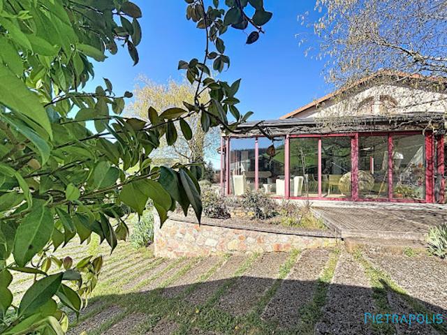 Vente Maison 9 pièces 232 m2 Amplepuis