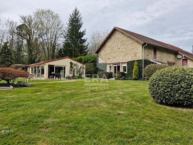Vente Maison 9 pièces 232 m2 Epinal