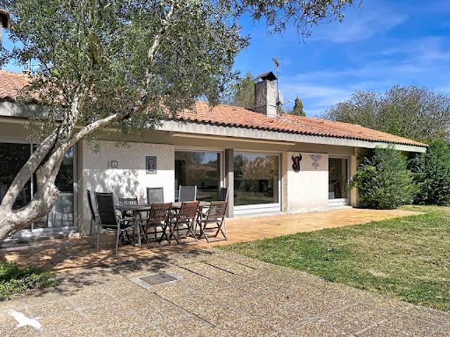 Vente Maison 9 pièces 233 m2 Meilhan