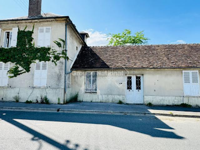 Vente Maison 9 pièces 233 m2 Hénonville
