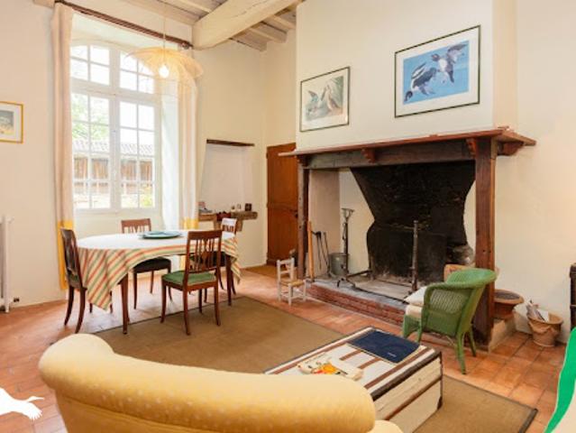 Vente Maison 9 pièces 245 m2 Montesquiou