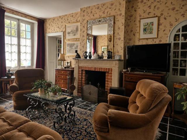 Vente Maison 9 pièces 245 m2 Epernon