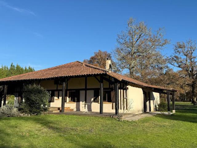 Vente Maison 9 pièces 245 m2 Luxey