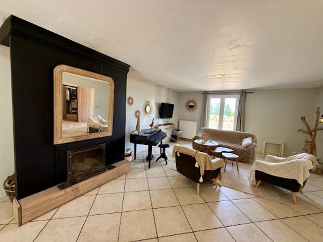 Vente Maison 9 pièces 245 m2 Luzillé
