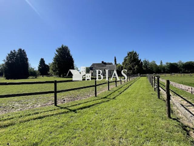 Vente Maison 9 pièces 245 m2 Lisieux