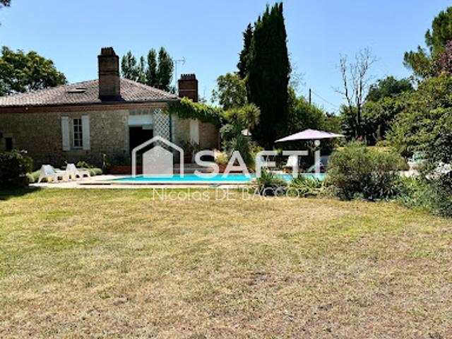 Vente Maison 9 pièces 246 m2 Aiguillon