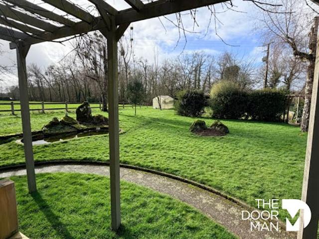 Vente Maison 9 pièces 247 m2 Le Tronchet