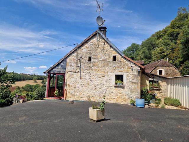 Vente Maison 9 pièces 248 m2 Azerat