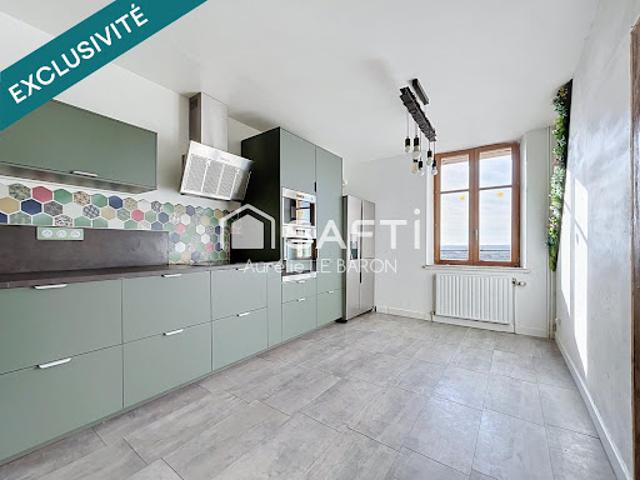 Vente Maison 9 pièces 248 m2 Domgermain