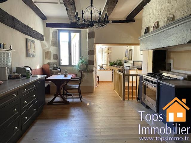 Vente Maison 9 pièces 240 m2 Najac