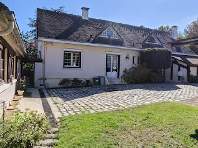 Vente Maison 9 pièces 240 m2 Orgerus